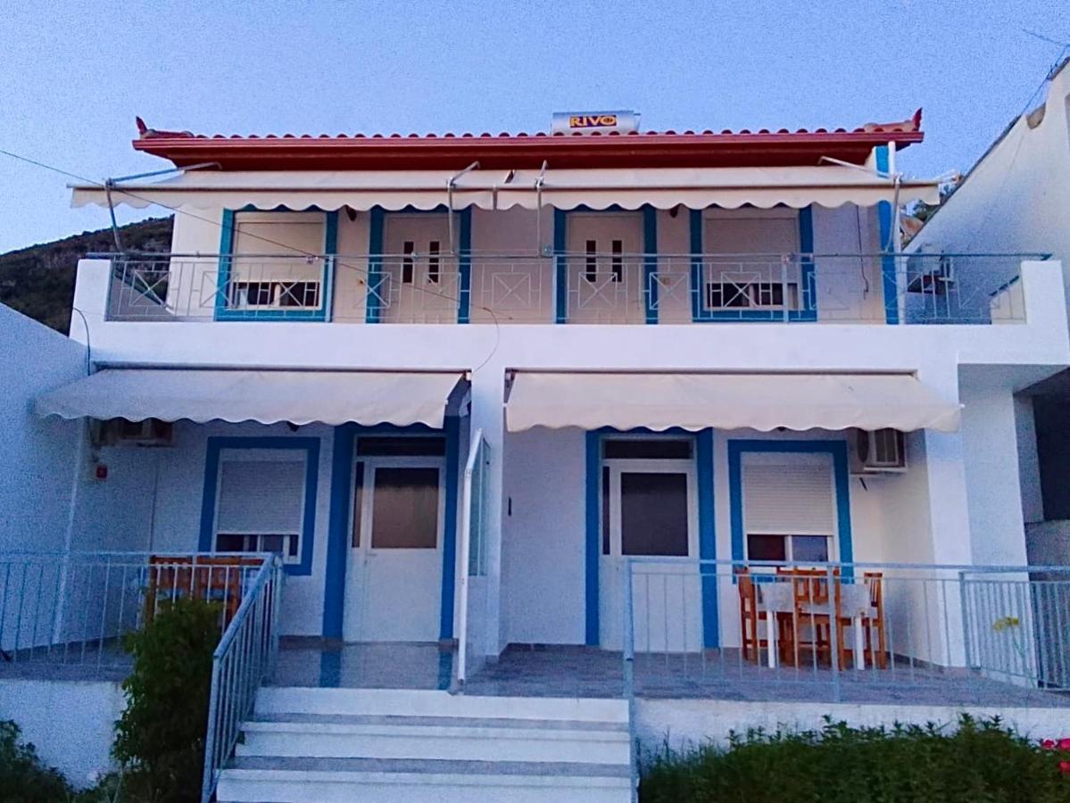 Vila Gusti Borsh Ngoại thất bức ảnh